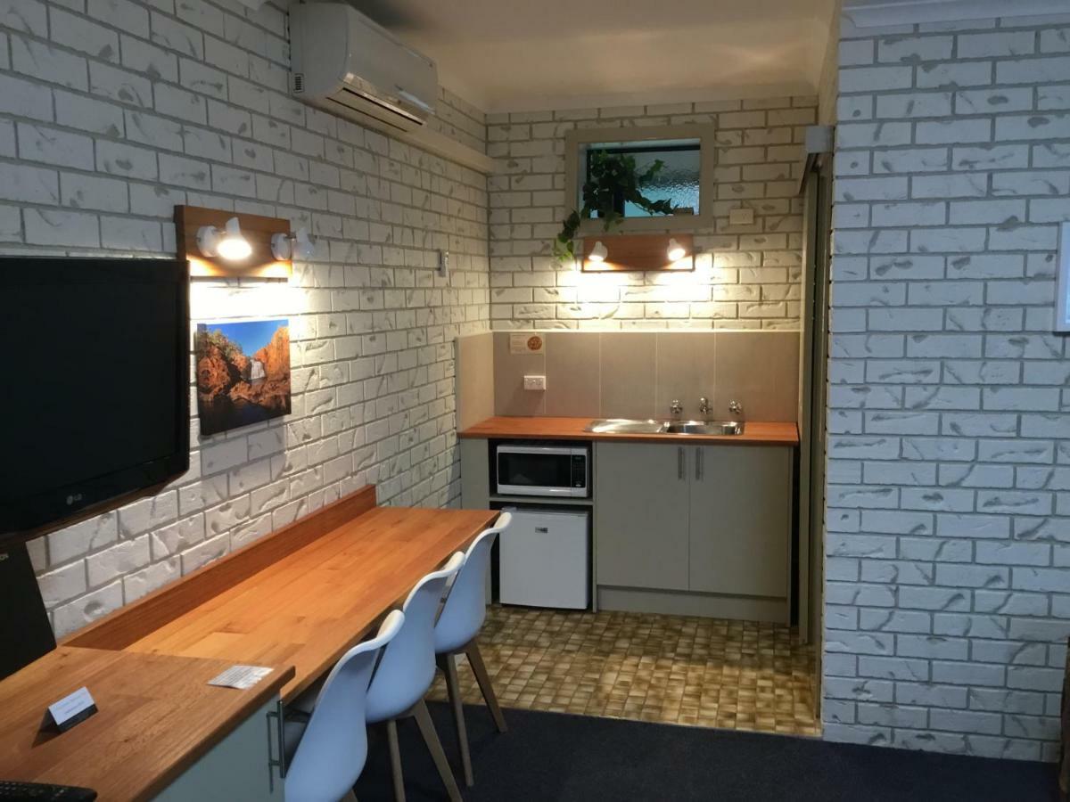 Culcairn Motor Inn חדר תמונה