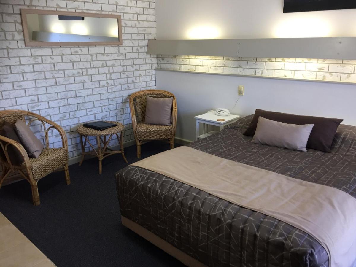 Culcairn Motor Inn מראה חיצוני תמונה